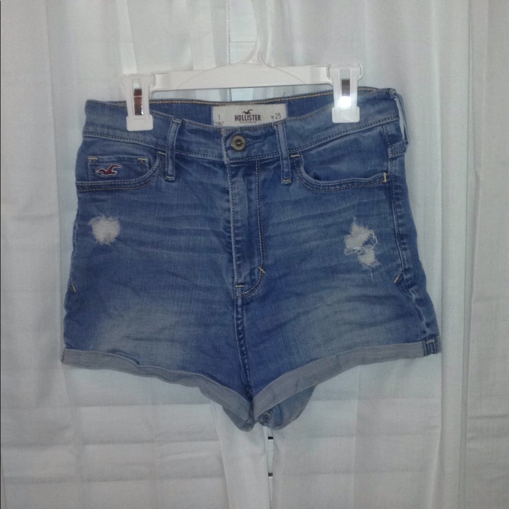 Hollister high waisted shorts and ripped